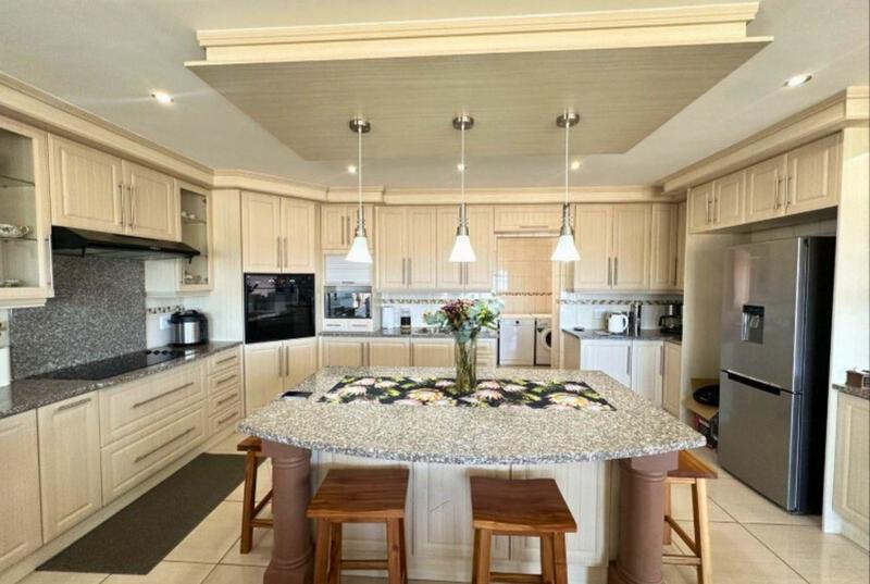 4 Bedroom Property for Sale in Monte Christo Western Cape